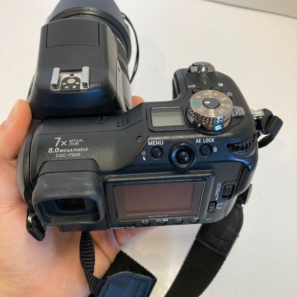 Sony CyberShot DSC-F828 8MP Digital Camera Carl Zeiss Lens Tested + Cord Manual - Picture 12 of 16
